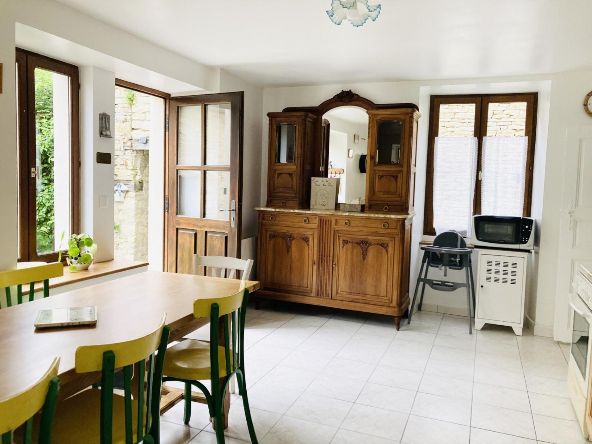 Rue De La Tour Du Pin Villa Fontaine-Francaise Luaran gambar